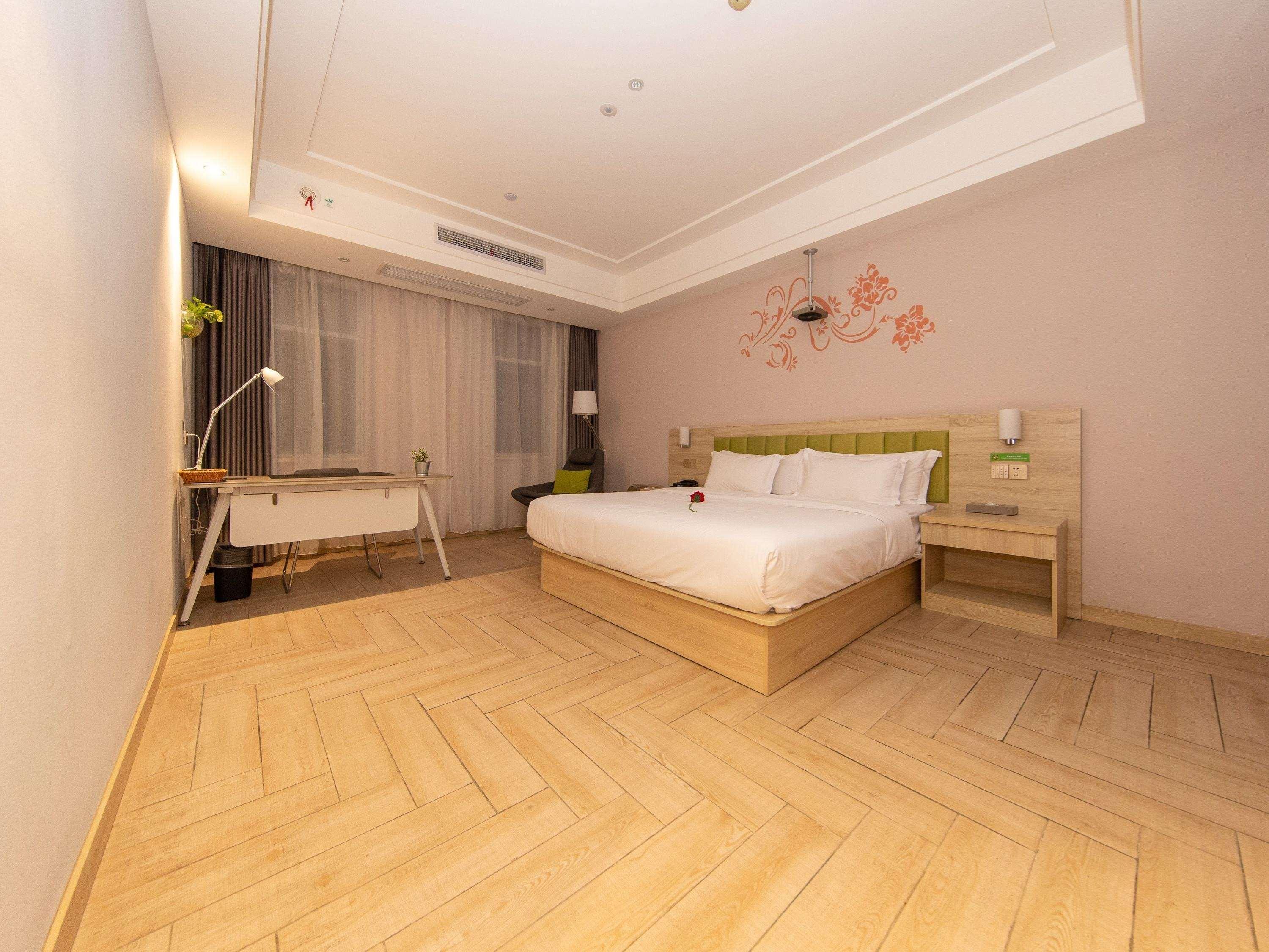 Готель Ibis Styles Nantong Development Zone Shimao Plaza Екстер'єр фото